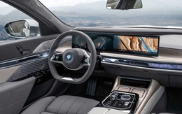 Sếp BMW: Cuộc đua màn hình ôtô to sắp kết thúc, sẽ chuộng màn hình 'thoắt ẩn thoắt hiện'