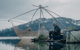 MV Ai muốn nghe không - 'bầu tâm sự' của Đen