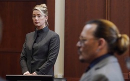 Amber Heard lại thua kiện