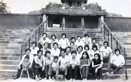 'Trả lại em yêu khung trời đại học' - Kỳ 4: Đêm thơ - Nhớ mãi khung trời Văn khoa