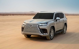 Cả Lexus LX cũng phải ngừng bán tạm thời vì... quá tải