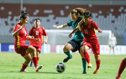 U18 nữ Việt Nam á quân sau khi thua Úc 0-2 ở chung kết Giải U18 Đông Nam Á