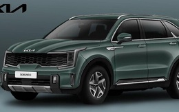 Kia Sorento 2023 lần đầu lộ diện: Thay thiết kế đầu xe, đèn pha dạng dọc