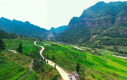 Tai nạn xe buýt ở Trung Quốc, 27 người chết