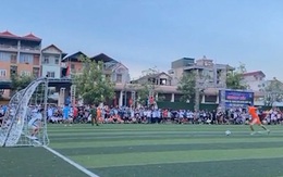 Cầu thủ sút penalty ra ngoài vẫn được trọng tài công nhận bàn thắng