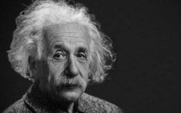 Sốc khi bộ não bị đánh cắp của nhà bác học Einstein nằm trong... lọ xốt mayonnaise