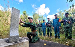 Tuần tra xuyên giao thừa nơi ngã ba biên giới