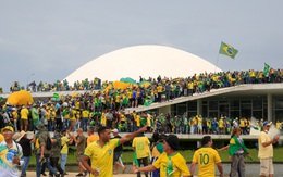 Toàn cảnh vụ bạo loạn vì 'Trump của Brazil'