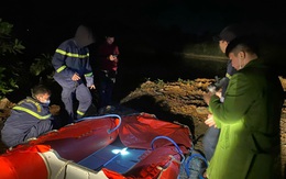 Lật thuyền khi đi đánh cá, cha và 2 con thơ chết đuối