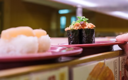 Nhật bắt 3 thanh thiếu niên 'khủng bố sushi' gây kinh hoàng cho thực khách