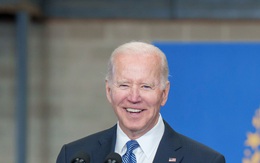 Ông Biden cà khịa ứng viên Đảng Cộng hòa DeSantis trên Twitter?