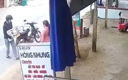 Thanh niên trộm bia 'hoàn lương' tức thì khi bị bắt quả tang