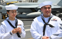 'Tôi tự hào là người Việt trên tàu sân bay Mỹ'