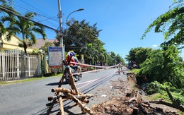 Bờ bắc kênh Mới tiếp tục sạt lở đe dọa giao thông An Phú