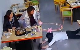 Chủ quán và khách cùng 'vồ ếch' vì nền nhà trơn