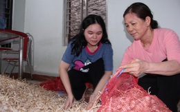 Cha nằm lại Hoàng Sa, con gái mạnh mẽ bước tiếp