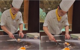Đầu bếp quê một cục khi trổ tài tung trứng