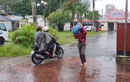 Giải vô địch bóng đá công nhân toàn quốc: Đội mưa đi cổ vũ