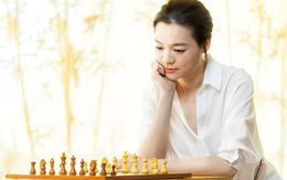 Lần về quê nhà đặc biệt của cựu 'nữ hoàng cờ vua' Trung Quốc