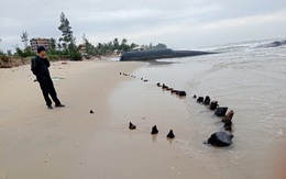 Xác tàu nghi tàu cổ thoắt ẩn thoắt hiện ở Hội An từ nhiều năm trước