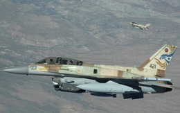 Tiêm kích F-16 của Israel suýt va chạm thảm khốc khi đang tăng tốc lên 250km/h