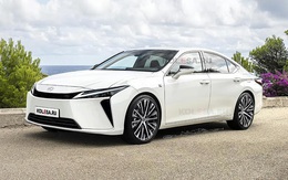 Lexus ES mới lộ ảnh trên đường vận chuyển: Có chi tiết lộ phiên bản hybrid