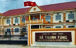 Bí thư xã gỡ... máy lạnh cơ quan đem về nhà sử dụng