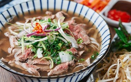 Phở bò Việt Nam xếp gần cuối top 100 món ăn ngon nhất thế giới, top 10 có Thái Lan và Indonesia