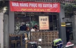 Nhiều quán cà phê, hàng ăn ở Hà Nội mở hàng đầu xuân: giá giữ nguyên, không phụ thu