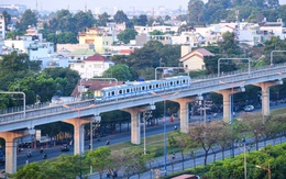 Metro số 1 lùi đến quý 4-2024: Chủ đầu tư đính chính 'do người làm báo cáo cầu toàn'