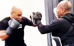 Choáng với tốc độ ra đòn của Mike Tyson ở tuổi 57