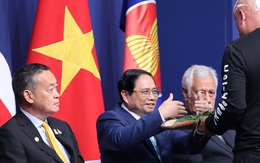 Úc đón Thủ tướng, lãnh đạo ASEAN bằng nghi lễ lá khói độc đáo