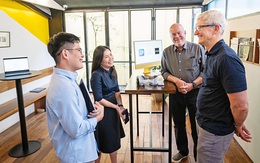 CEO Apple Tim Cook mang gì đến Việt Nam?