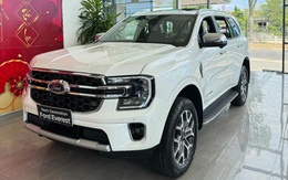 Ford Everest 2024 về đại lý bớt trang bị, vẫn đầy ắp công nghệ trong phân khúc