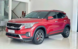 Tin tức giá xe: Kia Seltos giảm giá 50 triệu tại đại lý, bản cao nhất còn rẻ hơn HR-V tiêu chuẩn