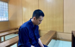 Chủ cửa hàng bị đâm trọng thương vì bán điện thoại giá cao