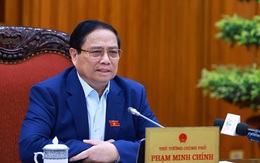 Thủ tướng nêu chỉ đạo mới về điều hành giá điện, xăng dầu, y tế và giáo dục