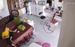Hai nữ nhân viên spa hoảng hồn khi 'bé Na' ghé vào làm đẹp