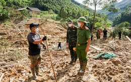 Tình thương không có khoảng cách và đang 'nở hoa'