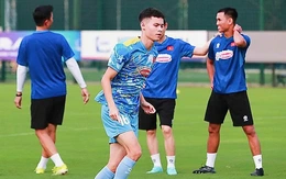 HLV Đinh Hồng Vinh: Vadim, Thành Trung đủ sức cạnh tranh ở U23 Việt Nam