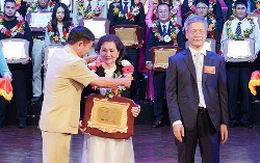 AUS đồng hành cùng tri thức Việt