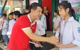 70 suất học bổng 'Ngăn dòng bỏ học’ đến với học sinh miền núi Thanh Hóa