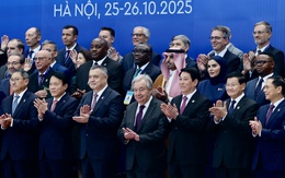 Chủ tịch nước Lương Cường đón lãnh đạo các nước, tổ chức tham dự lễ mở ký Công ước Hà Nội