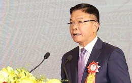 Phó thủ tướng Lê Thành Long: Cán bộ y tế nâng cao y đức, bảo vệ sức khỏe người dân