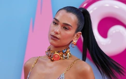 Ai là người nổi tiếng giàu nhất nước Anh?