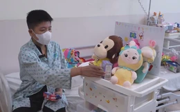 Còn 2 tuần để trở thành 'Sứ giả của yêu thương'