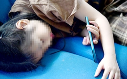 Không để con 'một mình' trước cạm bẫy trên mạng