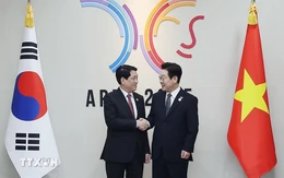 Tổng thống Hàn Quốc cam kết tăng ngành nghề nhận lao động, chuyển giao công nghệ cho Việt Nam