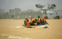 Miền Trung lại mưa lớn từ chiều tối nay, lũ ở Đà Nẵng, Huế có khả năng lên lại