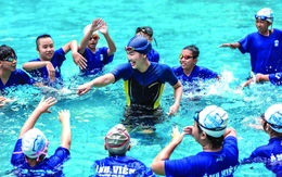 Bộ GD-ĐT ban hành chương trình dạy bơi, học sinh được học cách cứu mình và cứu người